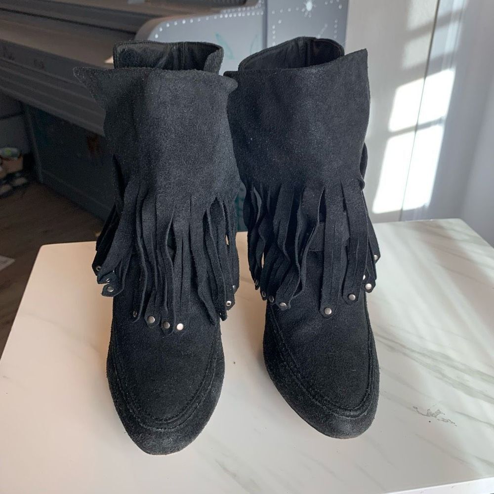 JOIE genuine suede leather fringe ankle boots booties black studded 37.5 7 - 7.5